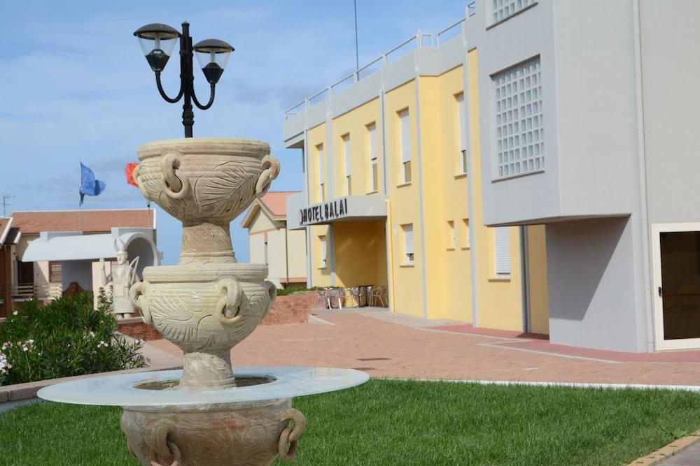 Hotel Balai Porto Torres Exterior photo